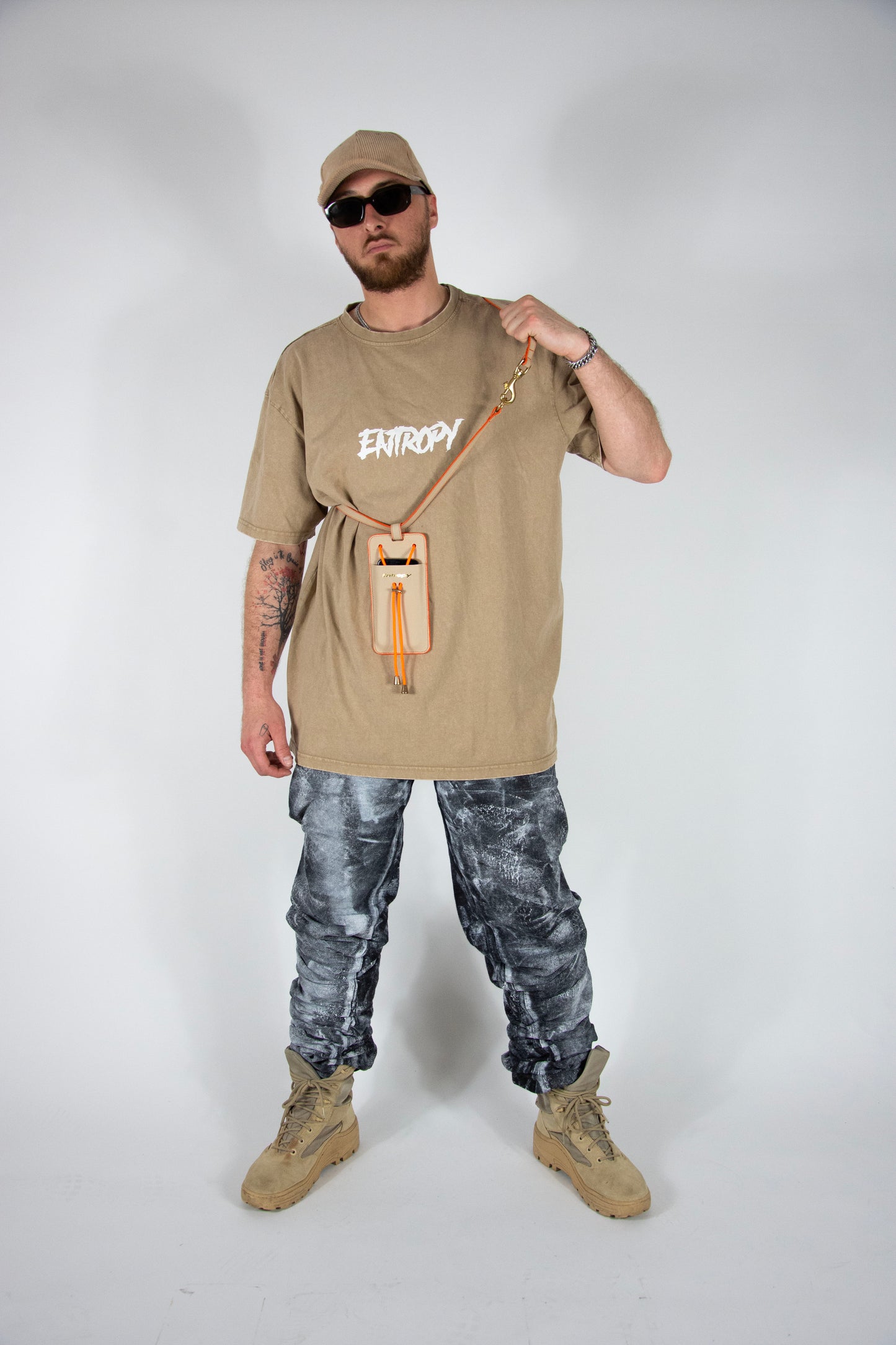 T-shirt - "Trash logo" sable
