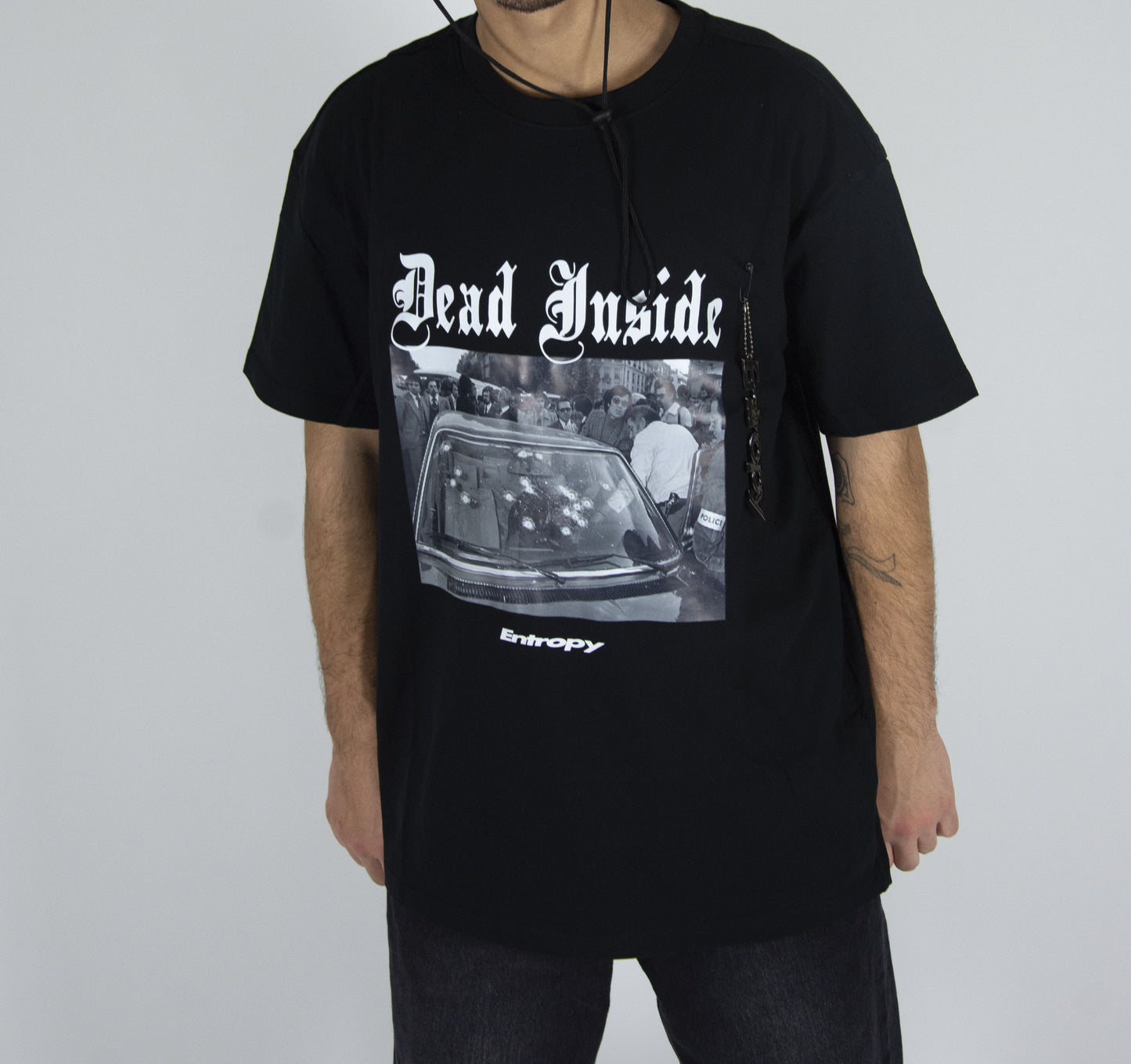 T-Shirt - "Dead Inside"